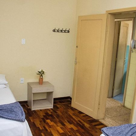 Casa Espacosa E Confortavel Na Regiao Da Pampulha 贝洛哈里桑塔 外观 照片