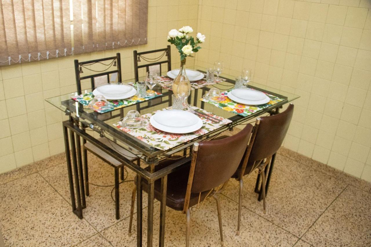 Casa Espacosa E Confortavel Na Regiao Da Pampulha 贝洛哈里桑塔 外观 照片