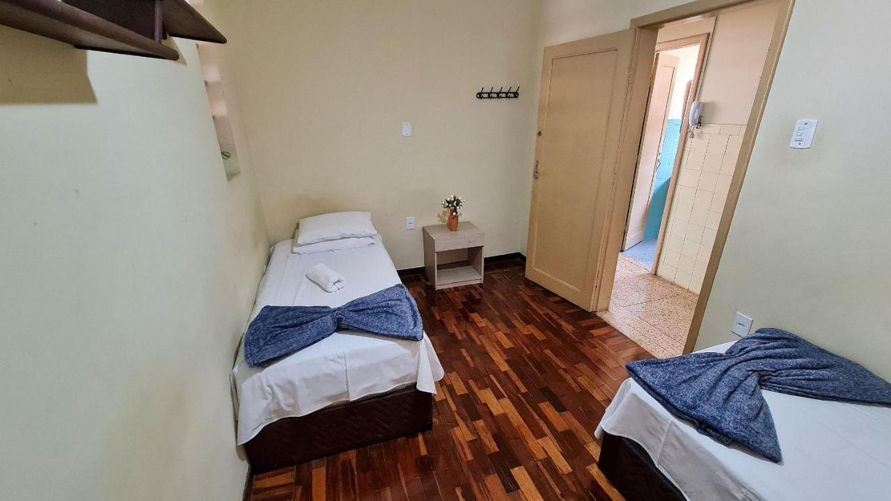 Casa Espacosa E Confortavel Na Regiao Da Pampulha 贝洛哈里桑塔 外观 照片
