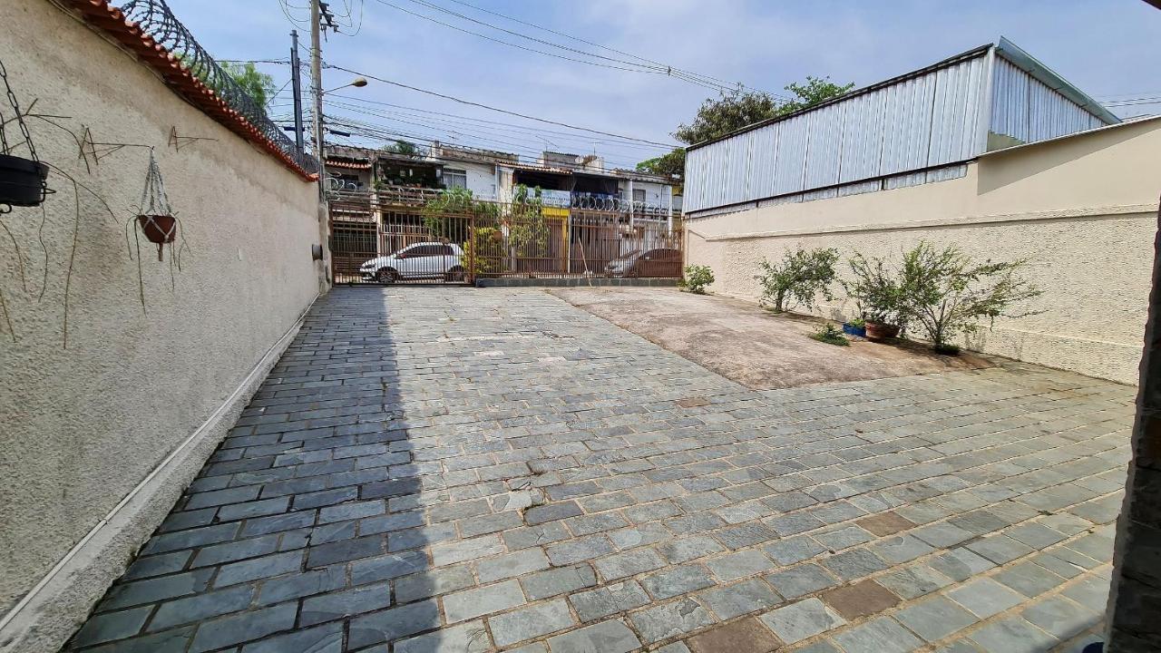 Casa Espacosa E Confortavel Na Regiao Da Pampulha 贝洛哈里桑塔 外观 照片
